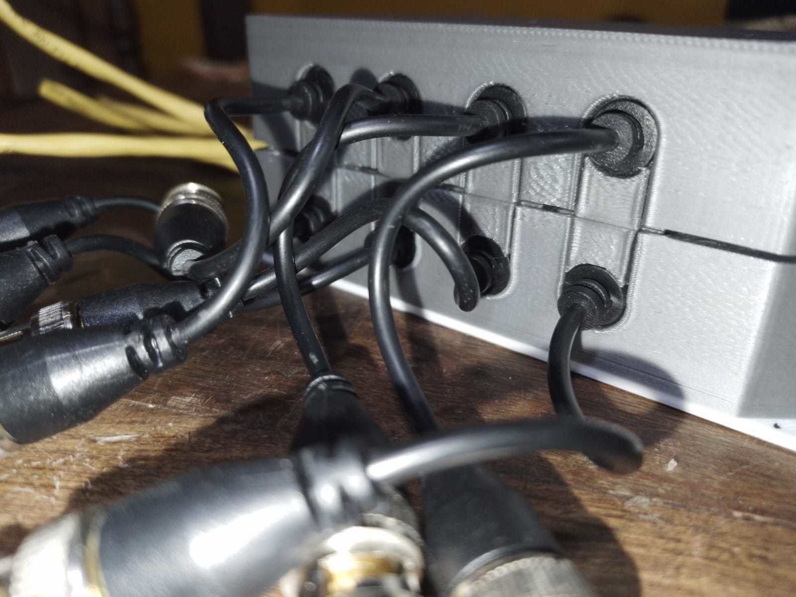 CCTV CONNECTION BOX DVR 8C 3D print model_2