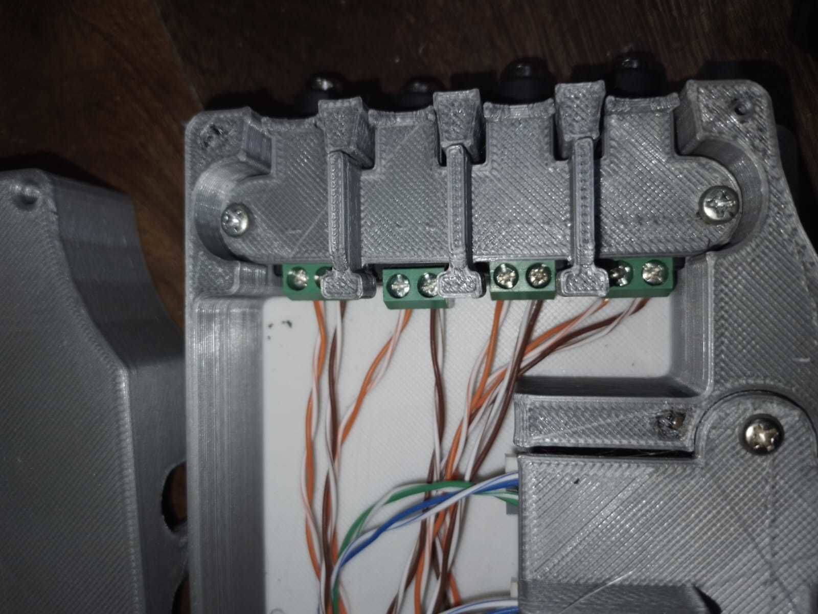 CCTV CONNECTION BOX DVR 8C 3D print model_4