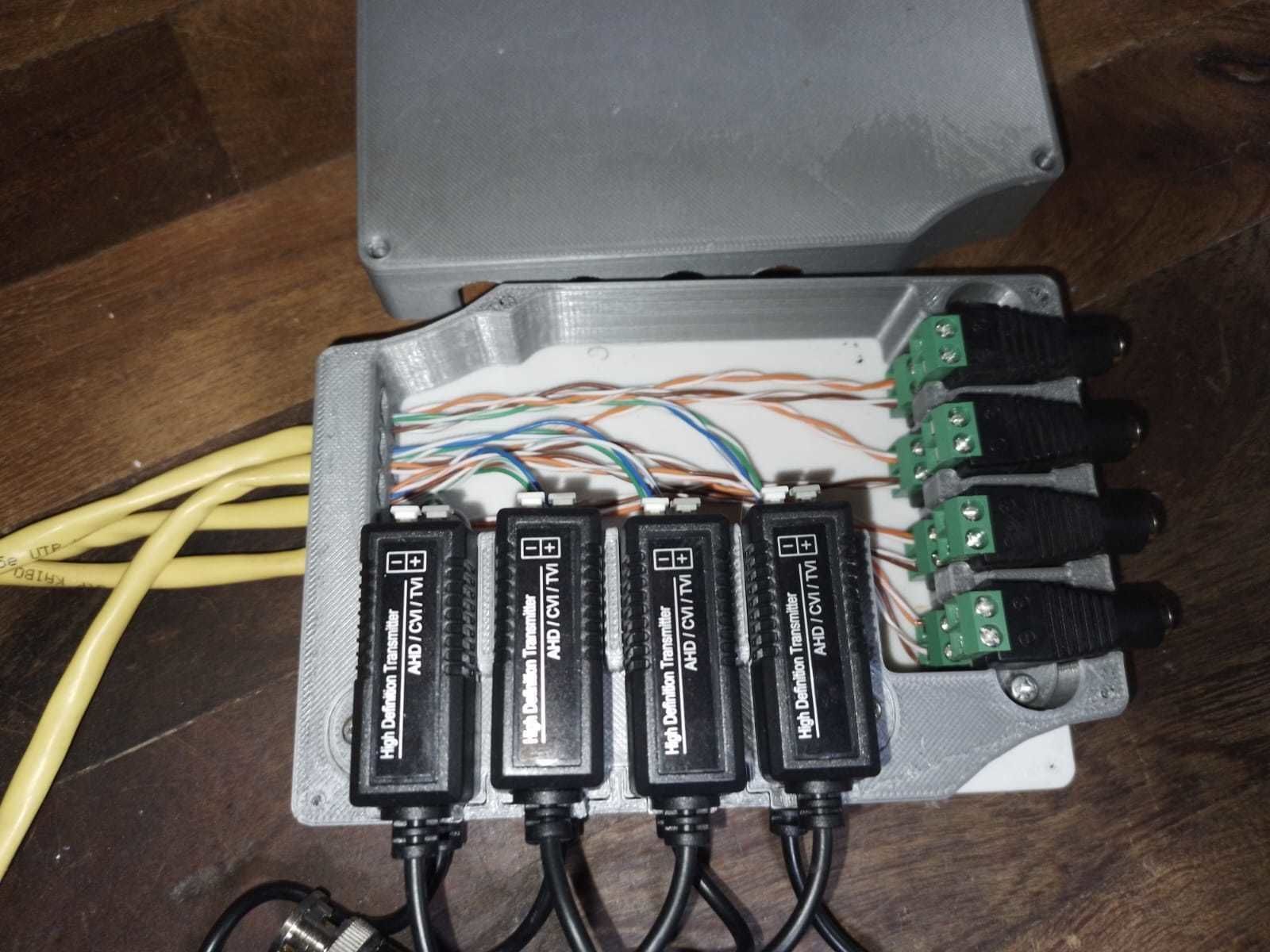 CCTV CONNECTION BOX DVR 8C 3D print model_6