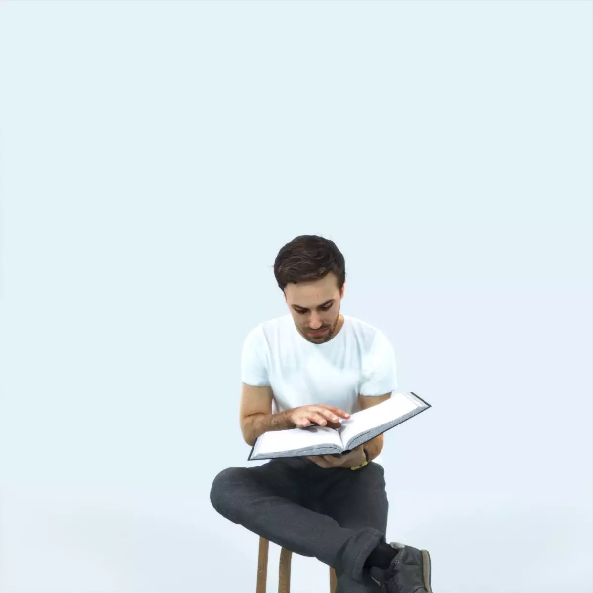 Flow 13D Reading a Book Sitting Casual Man Student Low-poly 3D model_0