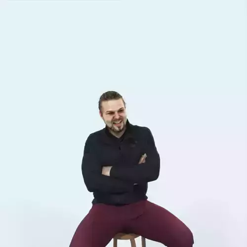 Keen 05J Listening Sitting Casual Man