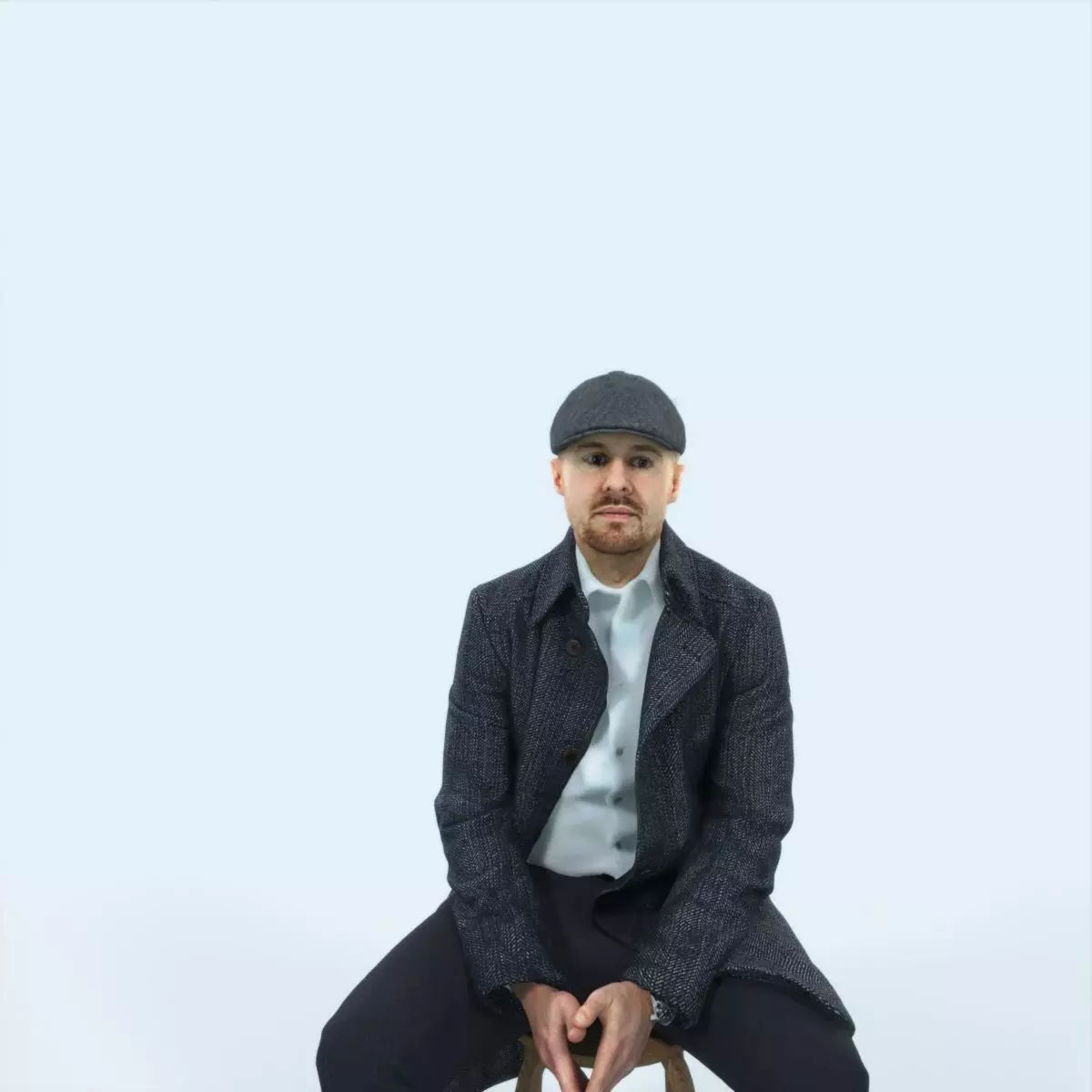 Master 19L Listening Sitting Business Man Low-poly 3D model_0