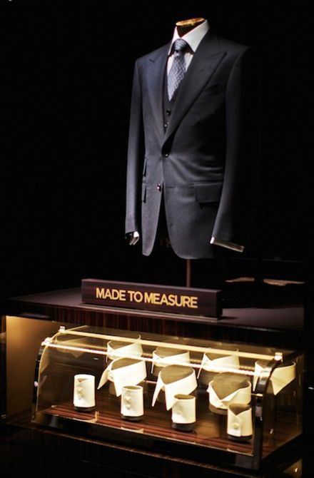 Kingsman-Tailored cloth shop Low-poly 3D model_5