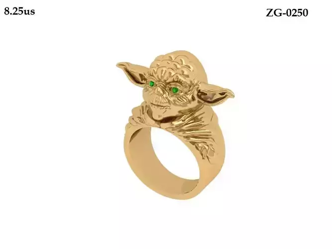 STAR WARS Sculpted Yoda Ring With Green Crystal Eyes