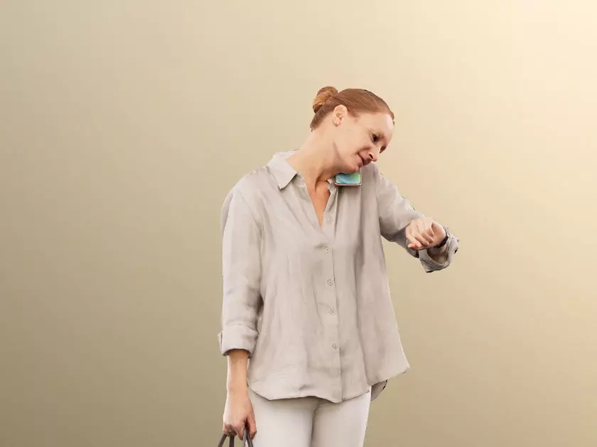 Marlene 13760 - Standing Casual Woman Low-poly 3D model