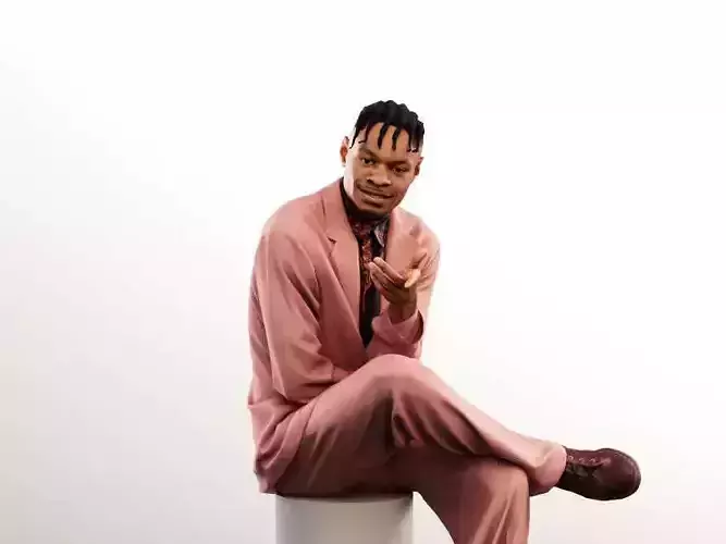 Blake 12252 - Sitting Elegant Black Man Talking Low-poly 3D model