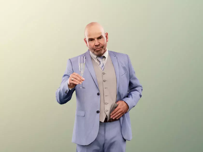 Dirk 13253 - Standing Elegant Man With Champagne Glass Low-poly 3D model