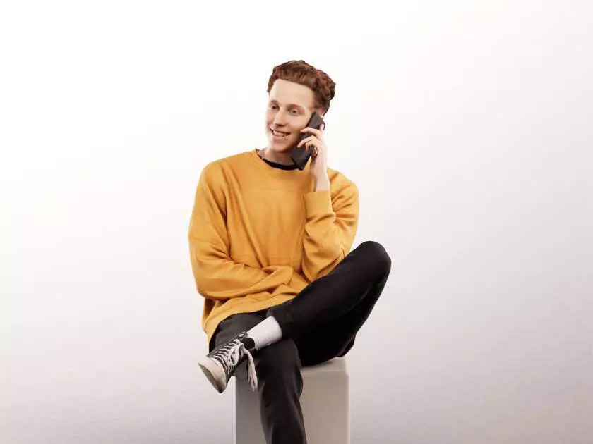 Max 13131 - Sitting Boy Phone Call Low-poly 3D model_0