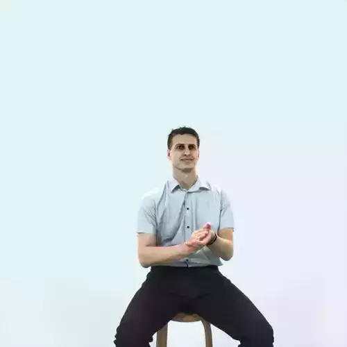 Romance 08K Clapping Clapping Sitting Casual Man