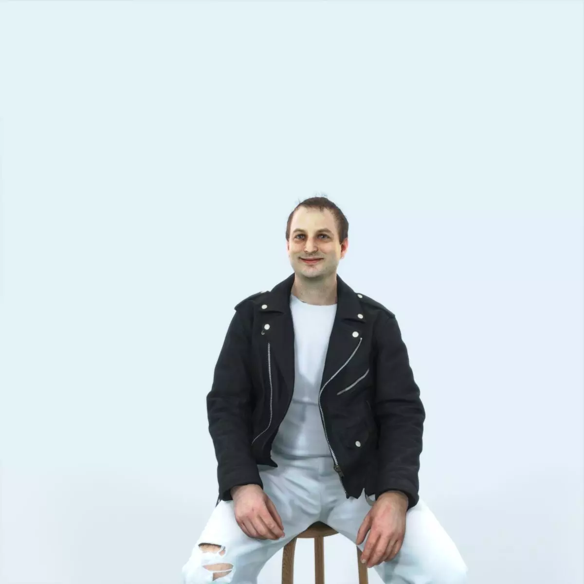 Victory 03D Listening Sitting Casual Man Low-poly 3D model_0