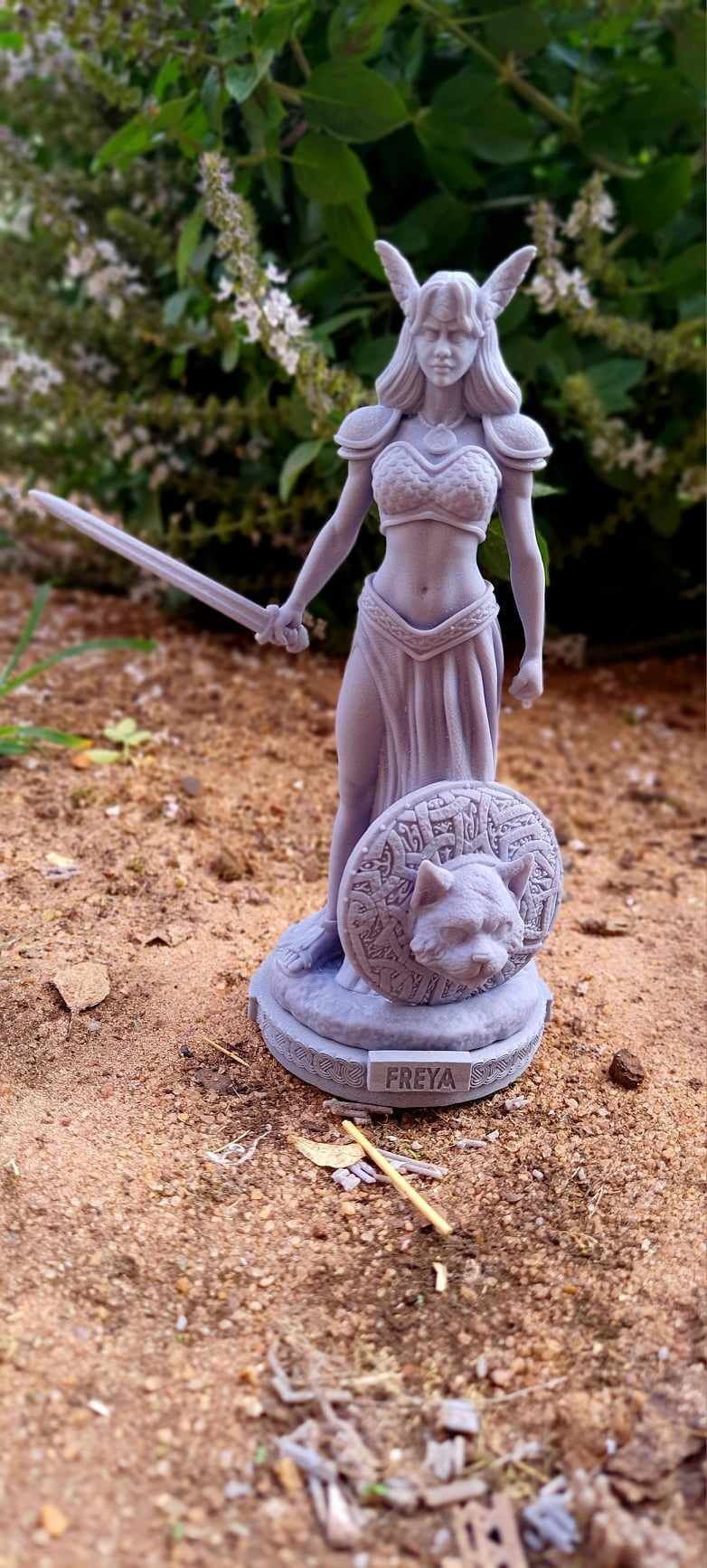 Freya Goddess  3D print model_8
