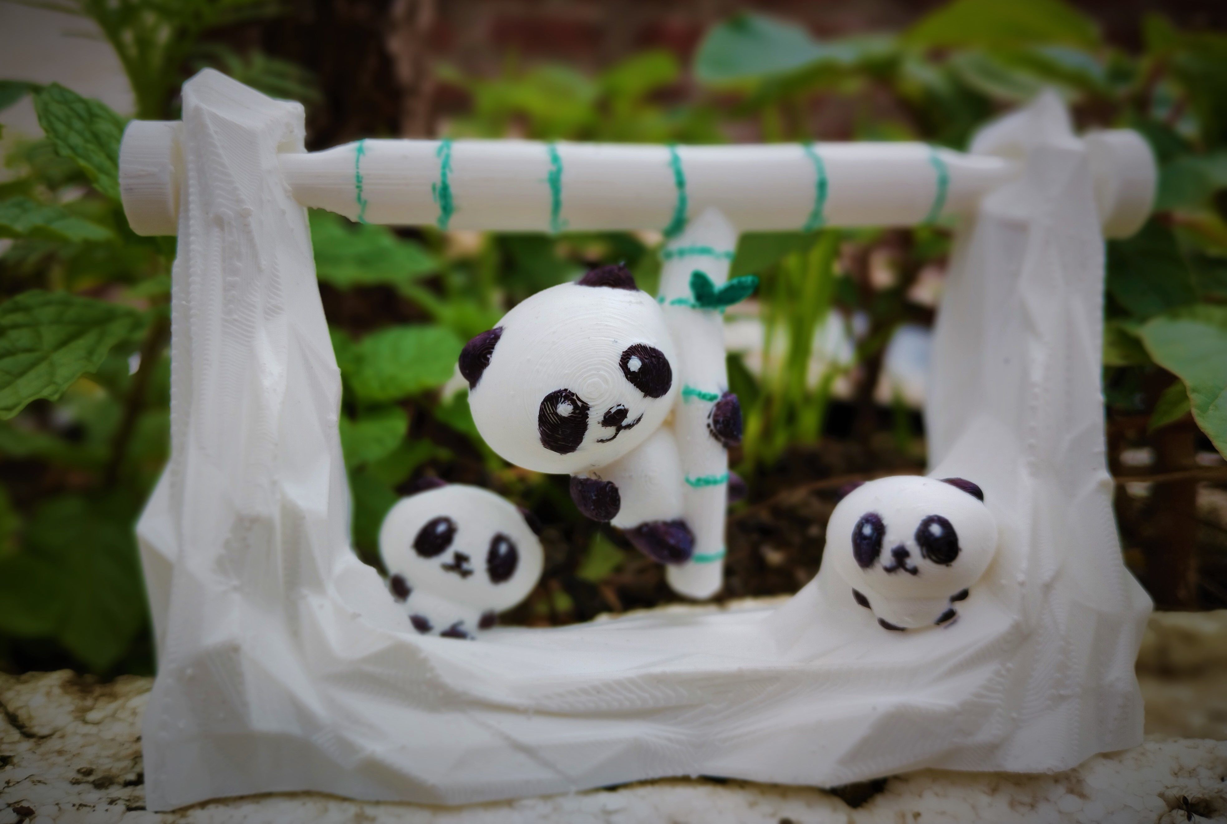 Swinging Panda 3D print model_1