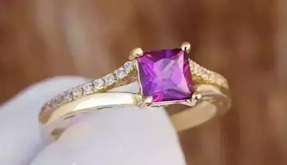 Princess Cut Diamond Ring Free 3D print model