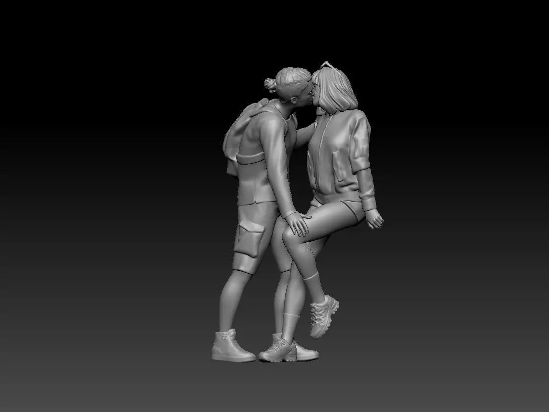 couple kissing 3D print model_0