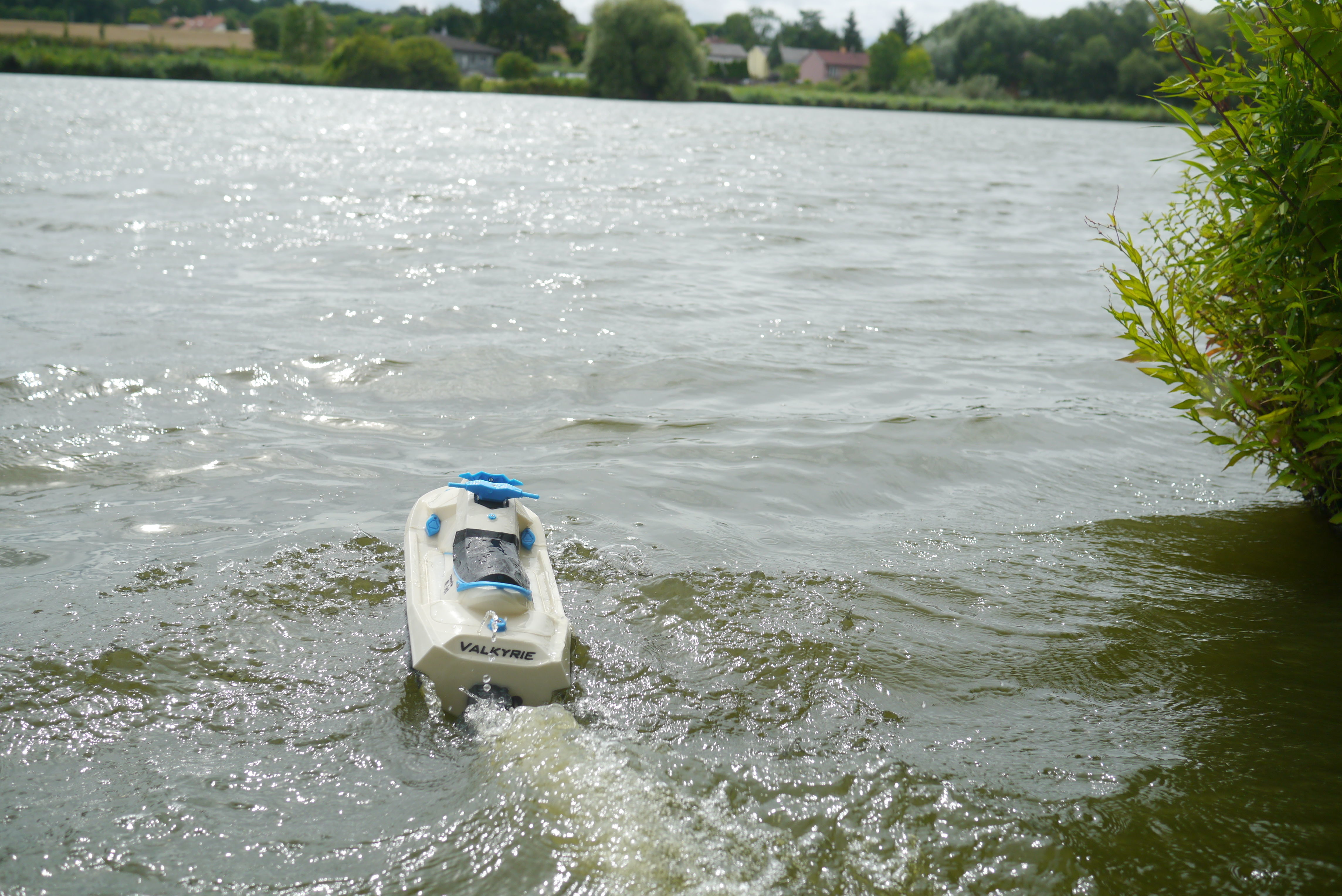 Valkyrie - 3D Printable RC Jetski Free 3D print model_9