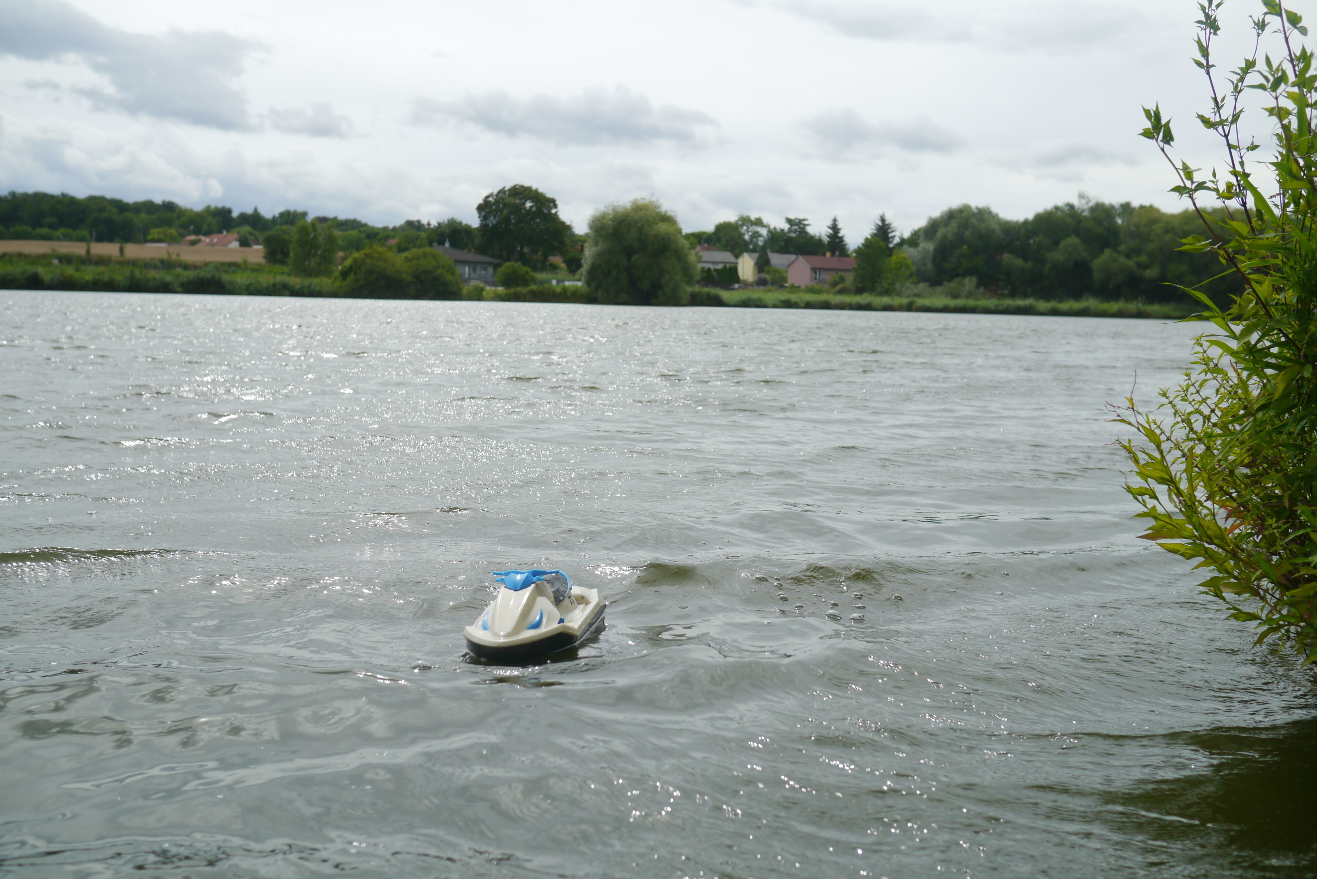 Valkyrie - 3D Printable RC Jetski Free 3D print model_8