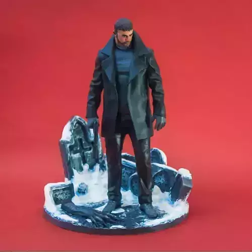 RE 8 Chris Redfield with base