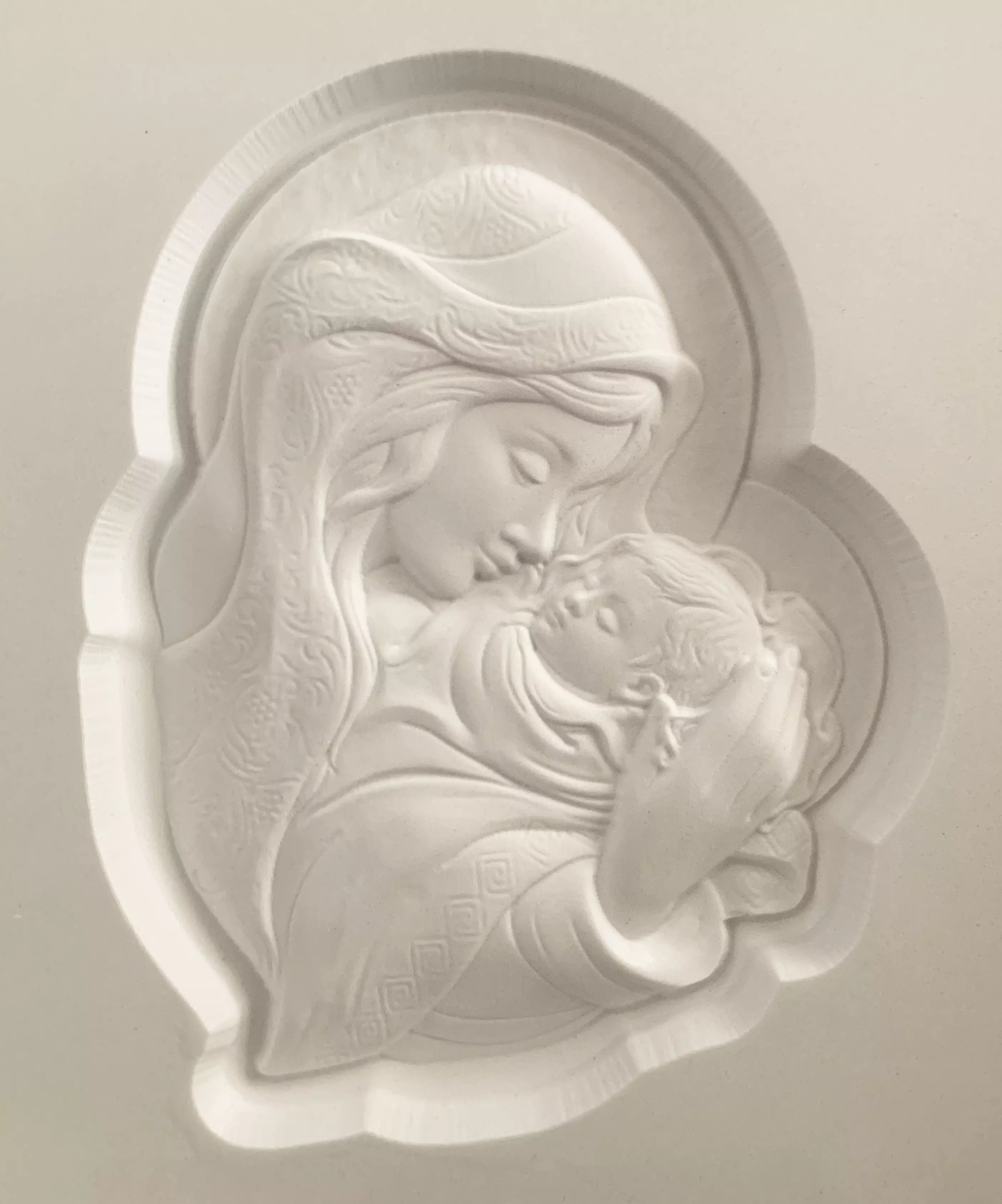 Mary with child 3D model_0