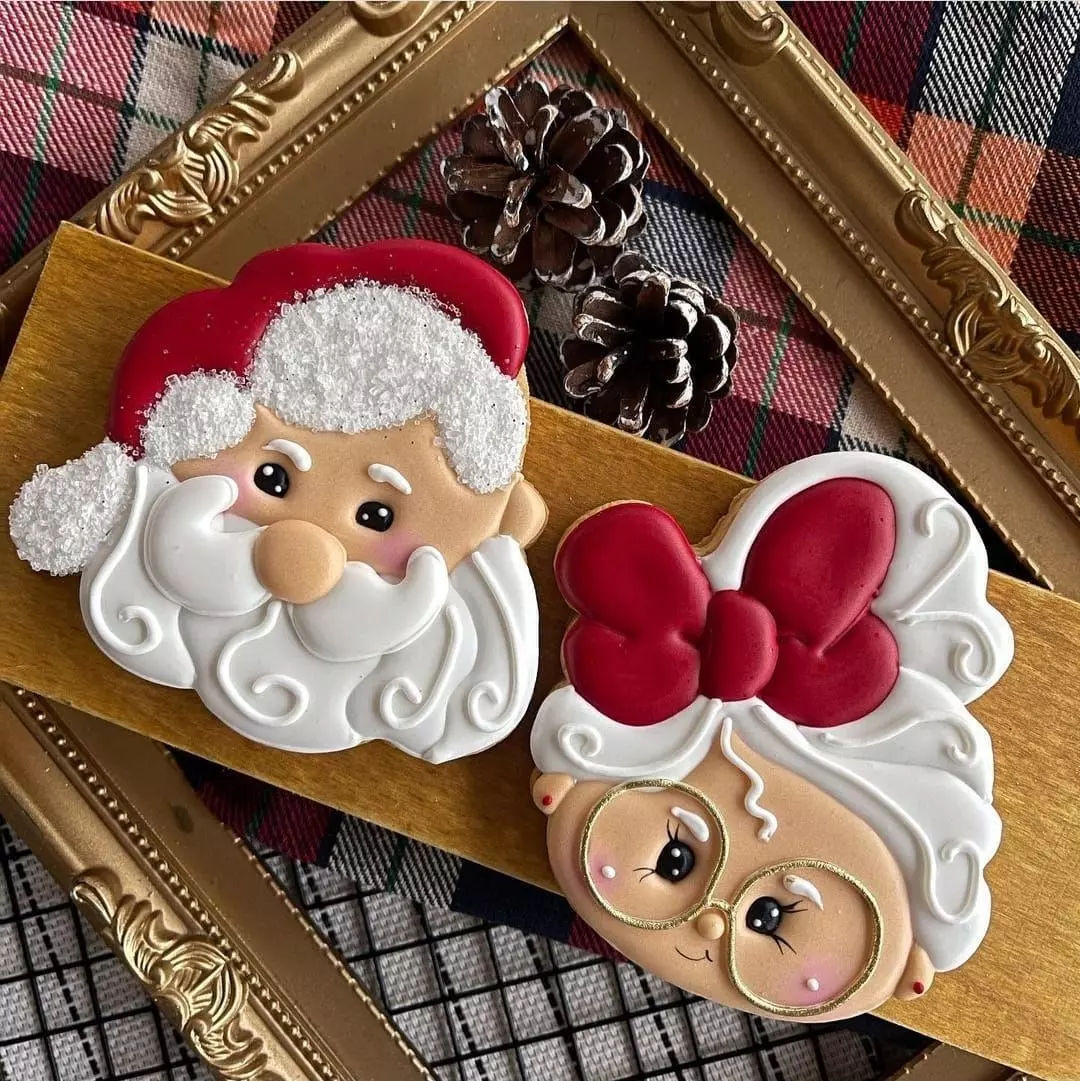 Santa Claus and Mama Claus Cutter 3D print model_0