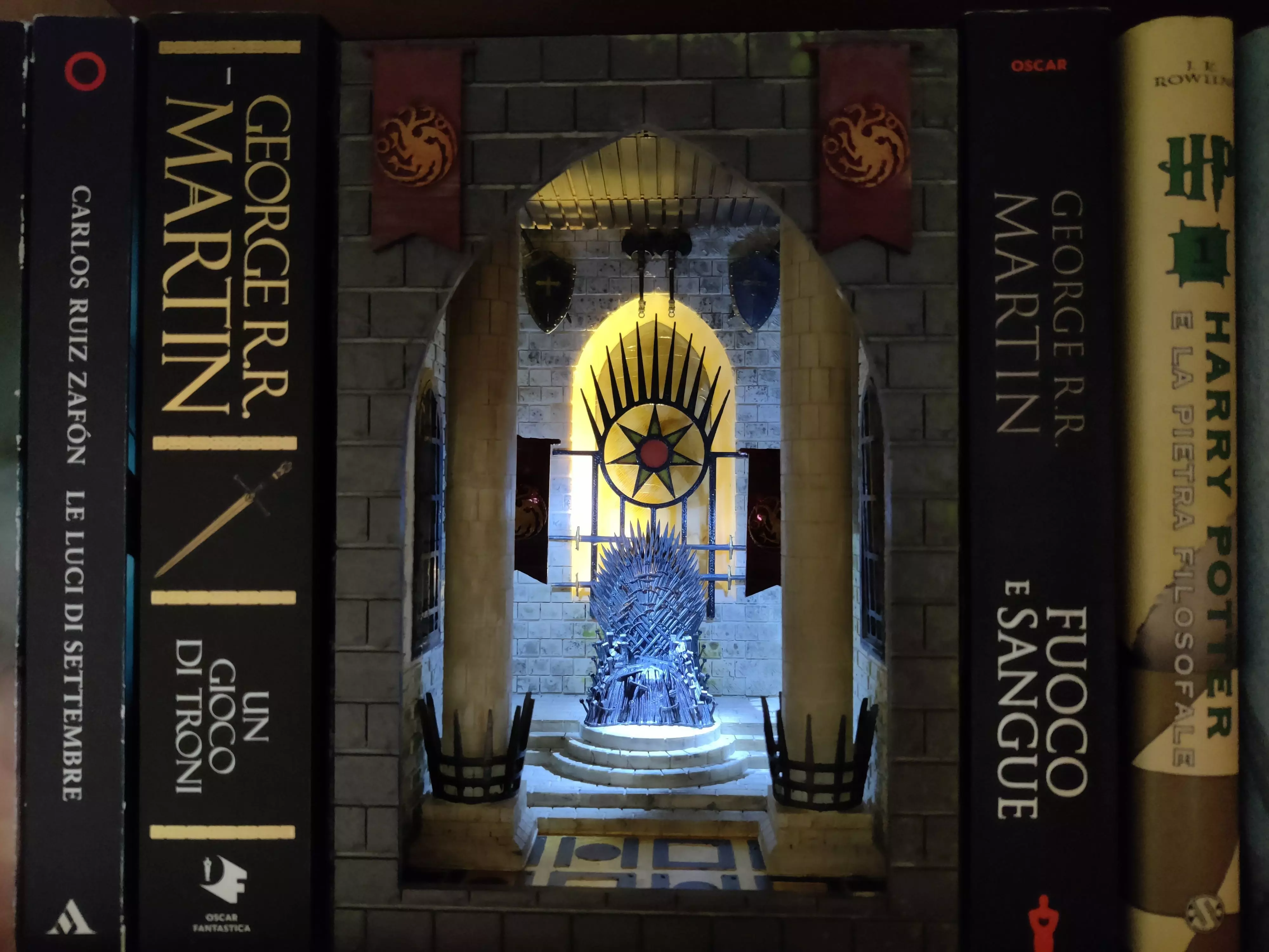Game Of Thrones booknook - the iron throne room 3D print model