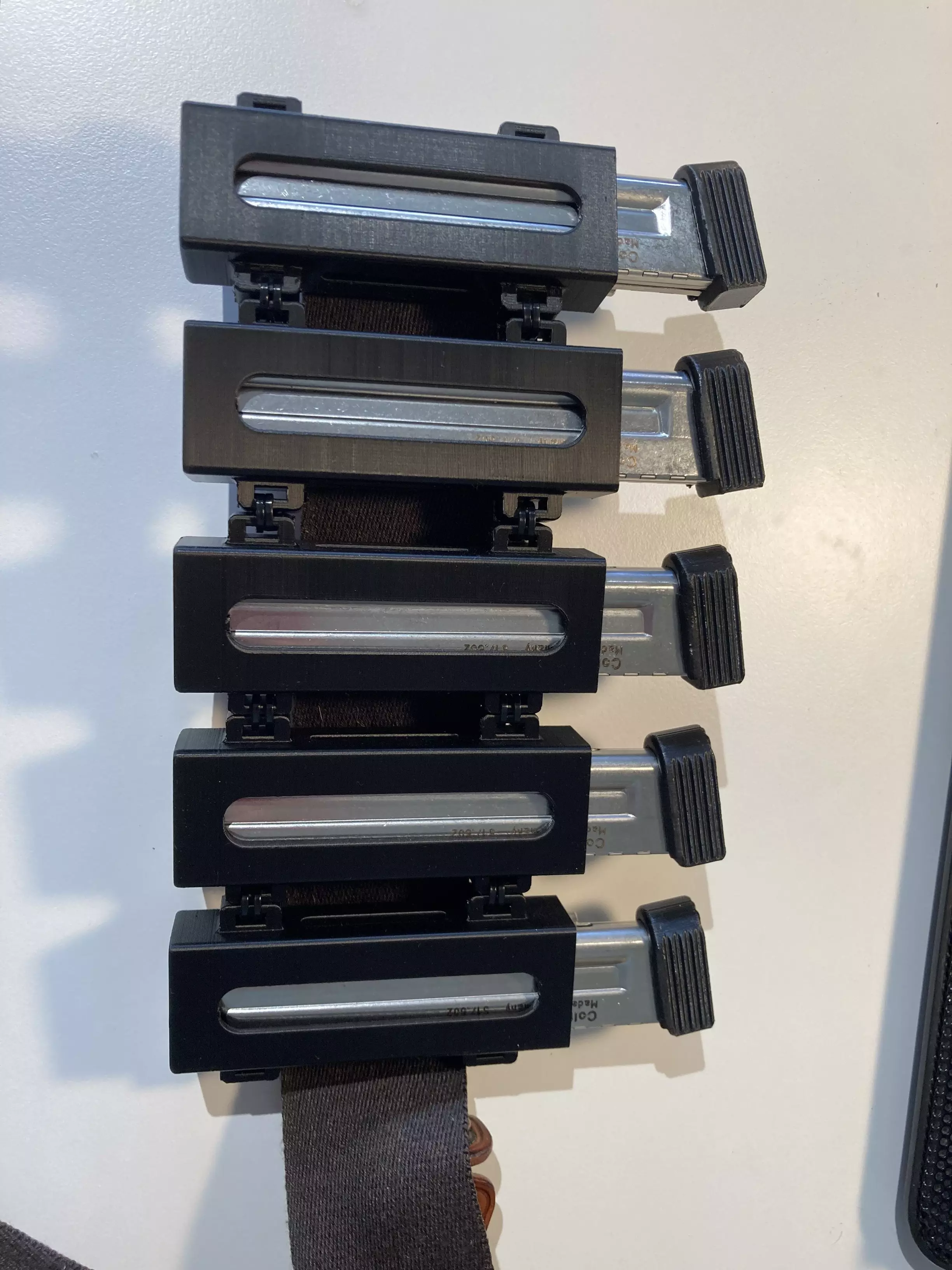 22lr Colt 1911 Magazine Holder 3D print model_0