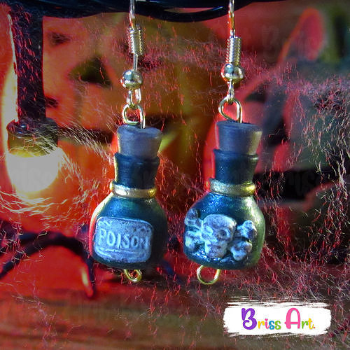 HALLOWEEN SKULL POTION EARRINGS 3D print model