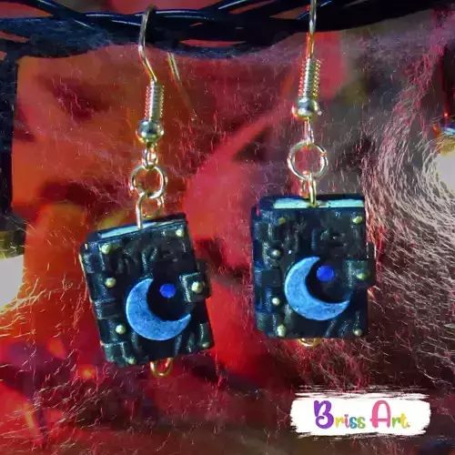  HALLOWEEN BOOK MOON EARRINGS
