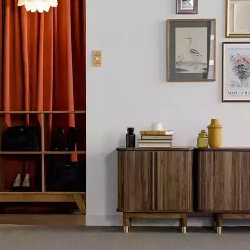 Walnut C-type side table solid wood