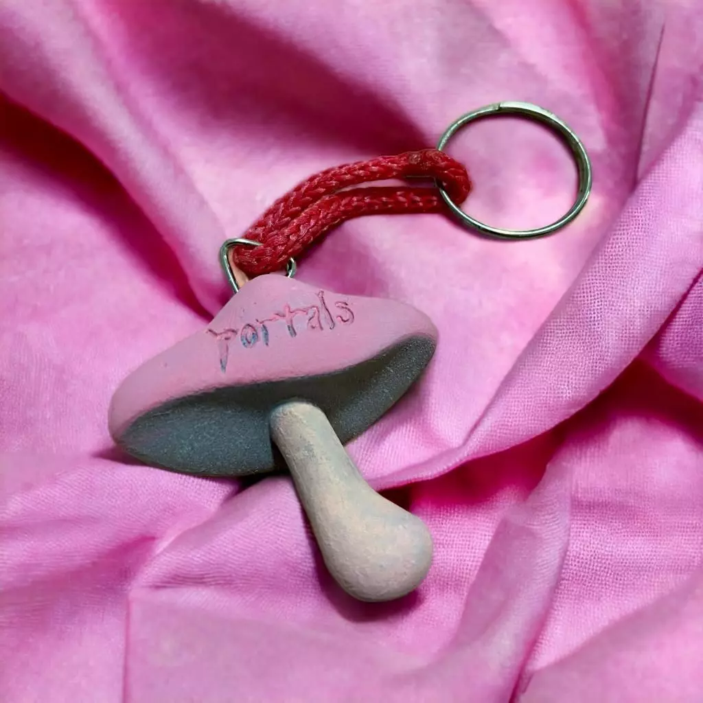 Portals Keychain - Melanie Martinez 3D print model