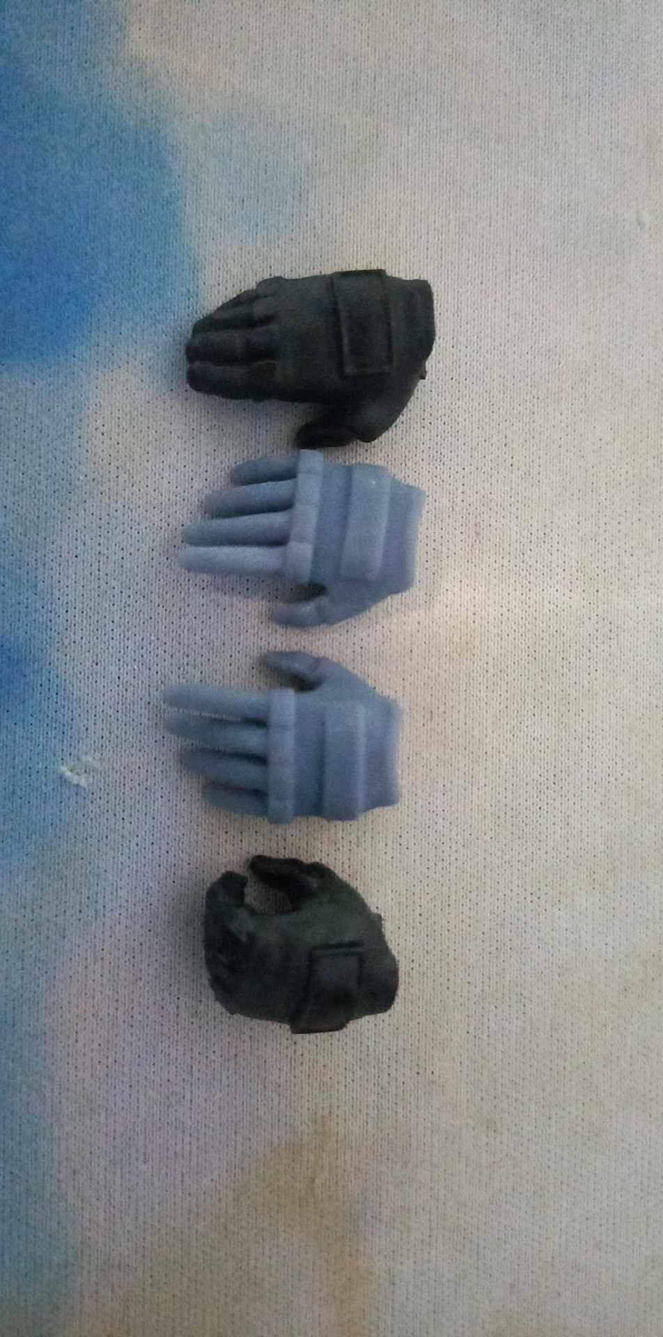 DC MCFARLANE THE BATMAN HAND 3D print model_6