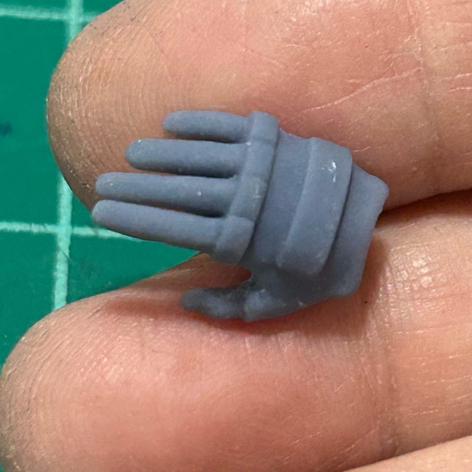 DC MCFARLANE THE BATMAN HAND 3D print model_11