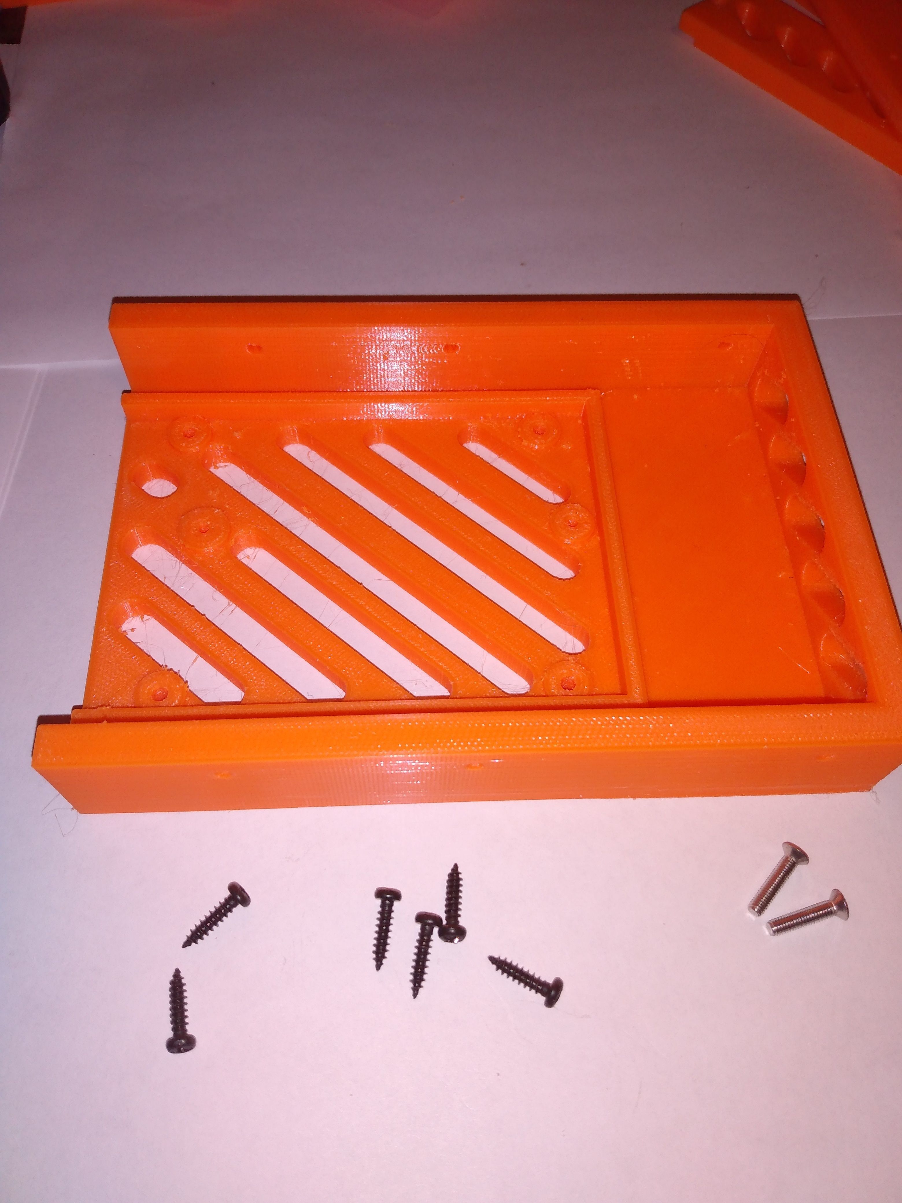 2 5 inch to 3 5 inch hard drive adapter caddy 3D print model_6