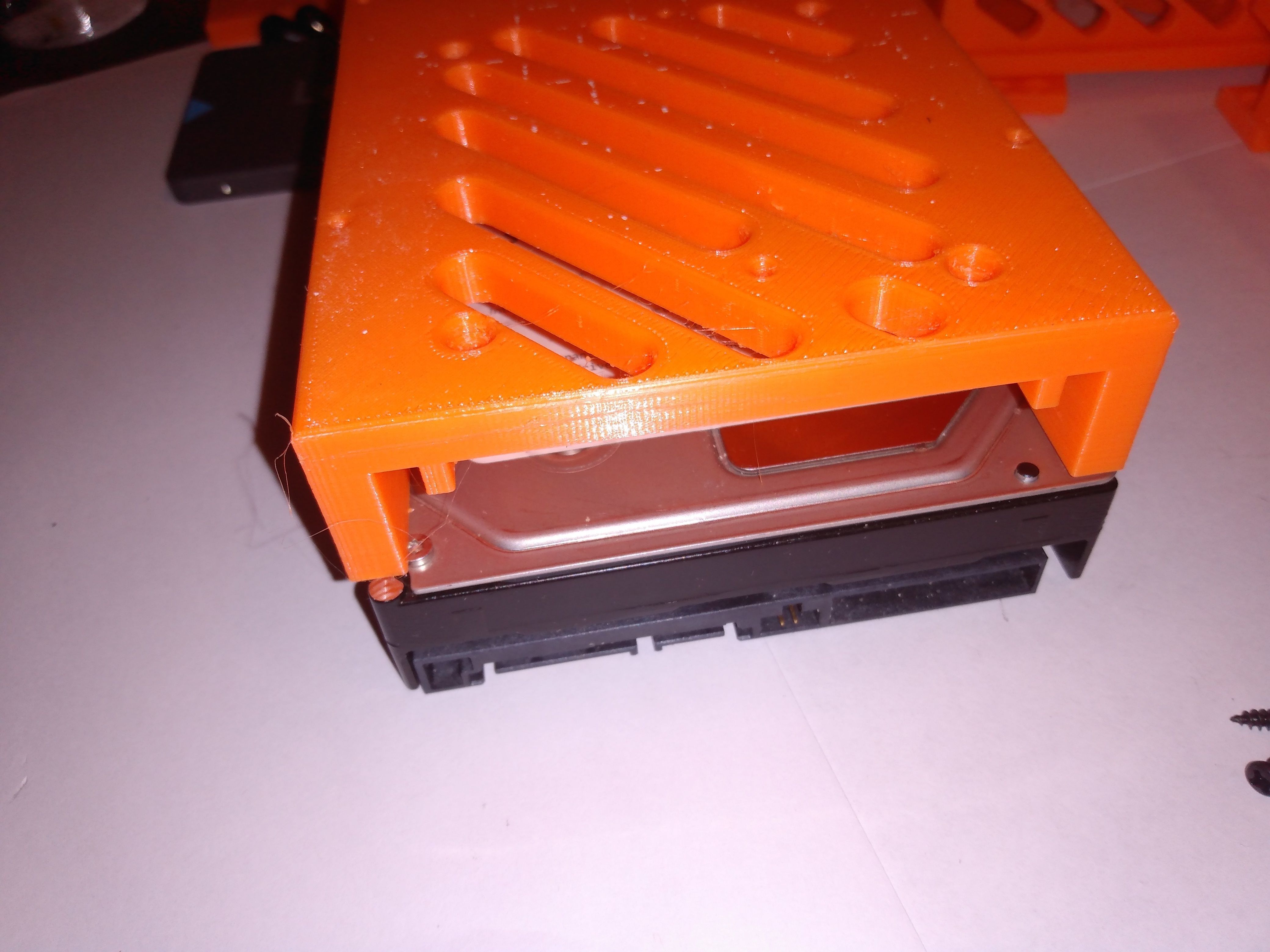 2 5 inch to 3 5 inch hard drive adapter caddy 3D print model_9