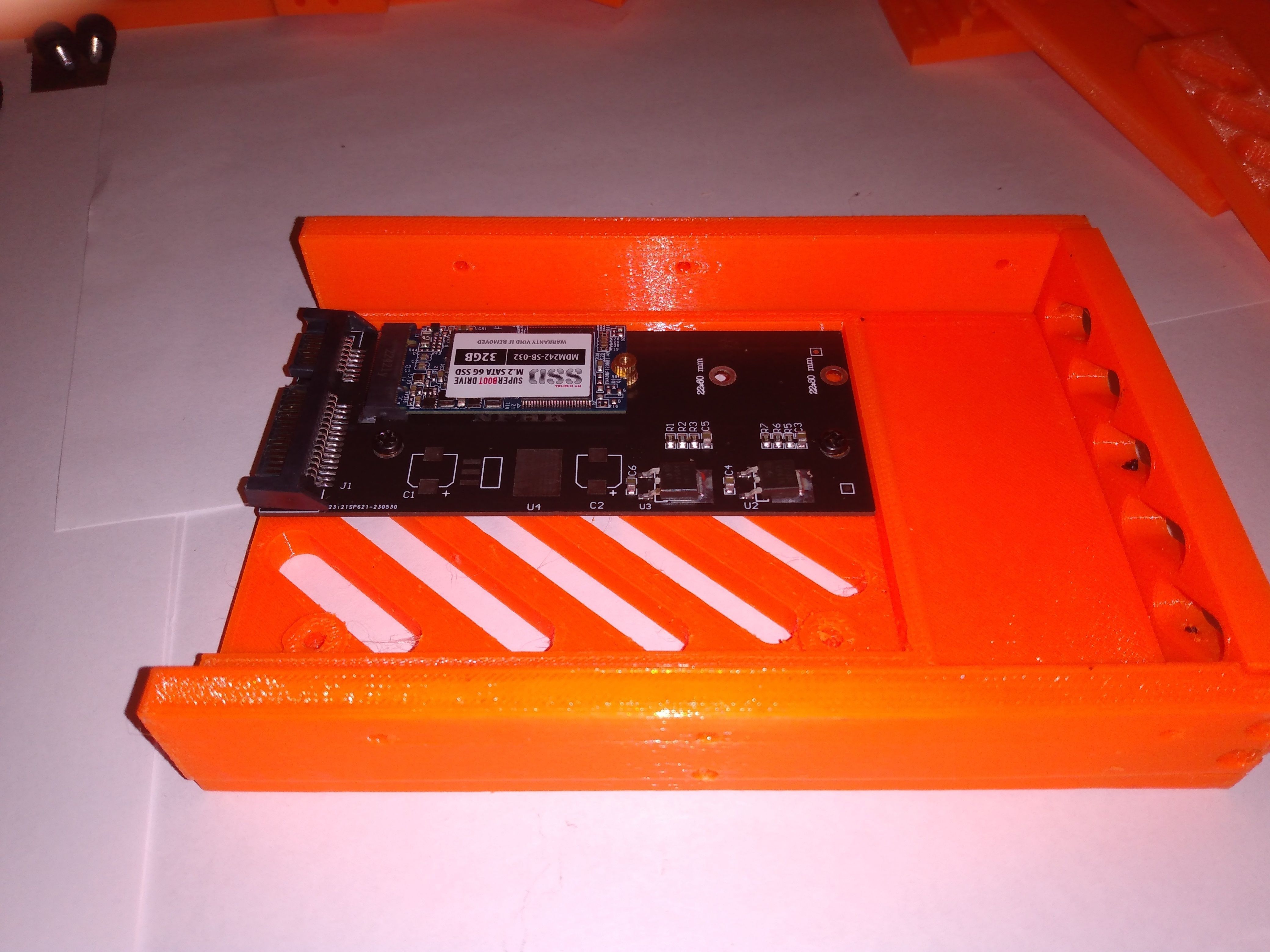 2 5 inch to 3 5 inch hard drive adapter caddy 3D print model_2