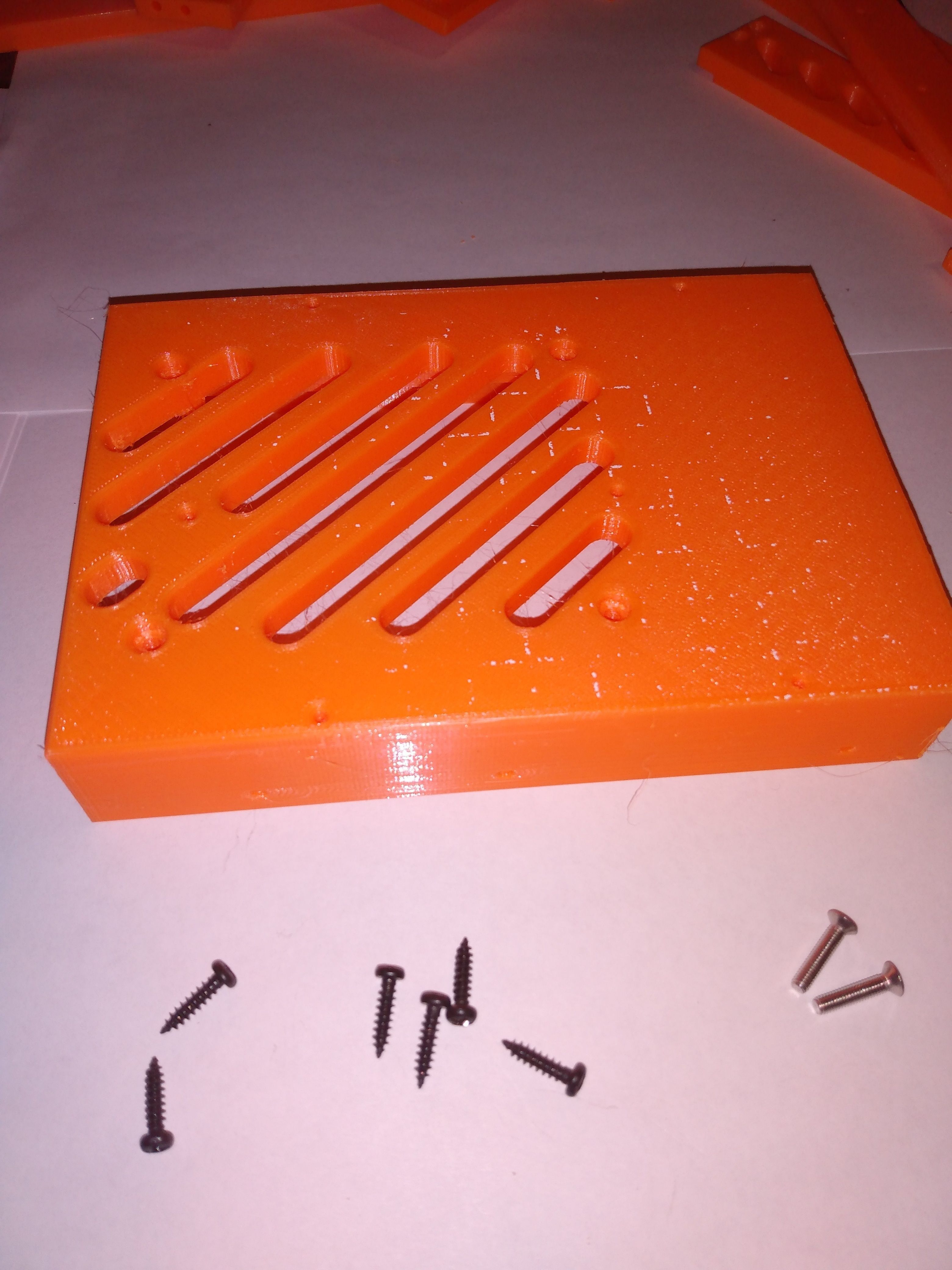 2 5 inch to 3 5 inch hard drive adapter caddy 3D print model_7