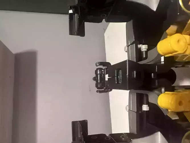 Power Rangers Dino Thunder Mezodon Megazord Upper Body Support