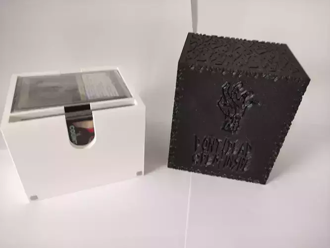 MTG DECK BOX COMMANDER WITH TOKEN SLOT 3D print model