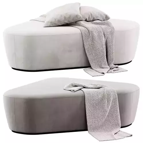 Radar Triangular Pouf by Frezza