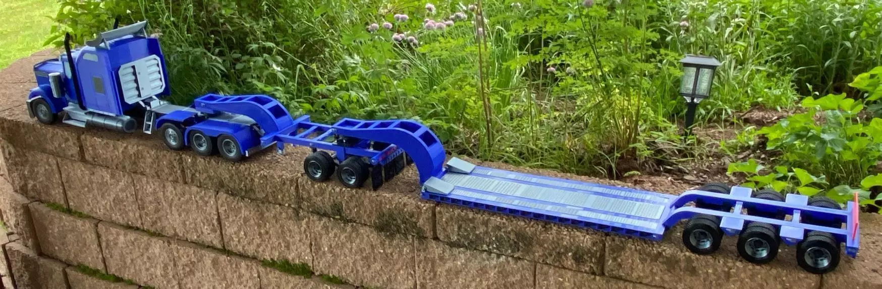 Triple axle heavy haul trailer plus 2 versions of the jeep 3D print model