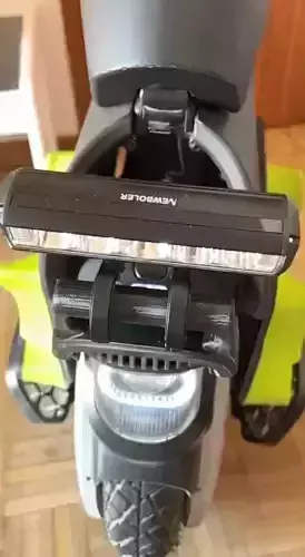 EUC Inmotion V11 accessory for carrying additional light 