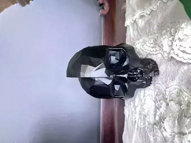 Double skull geometric style