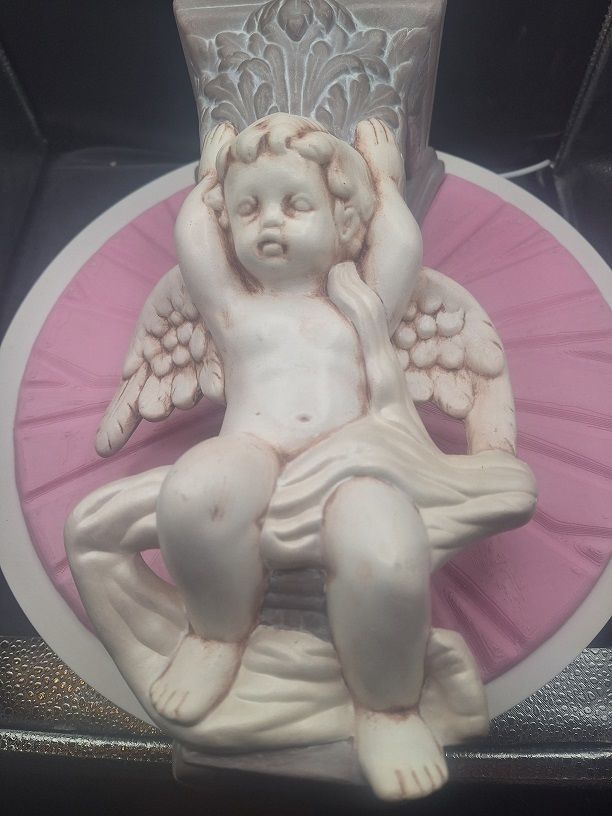 CHERUB HOLDING PILLAR CURTAIN ROD HOLDER 3D print model_4