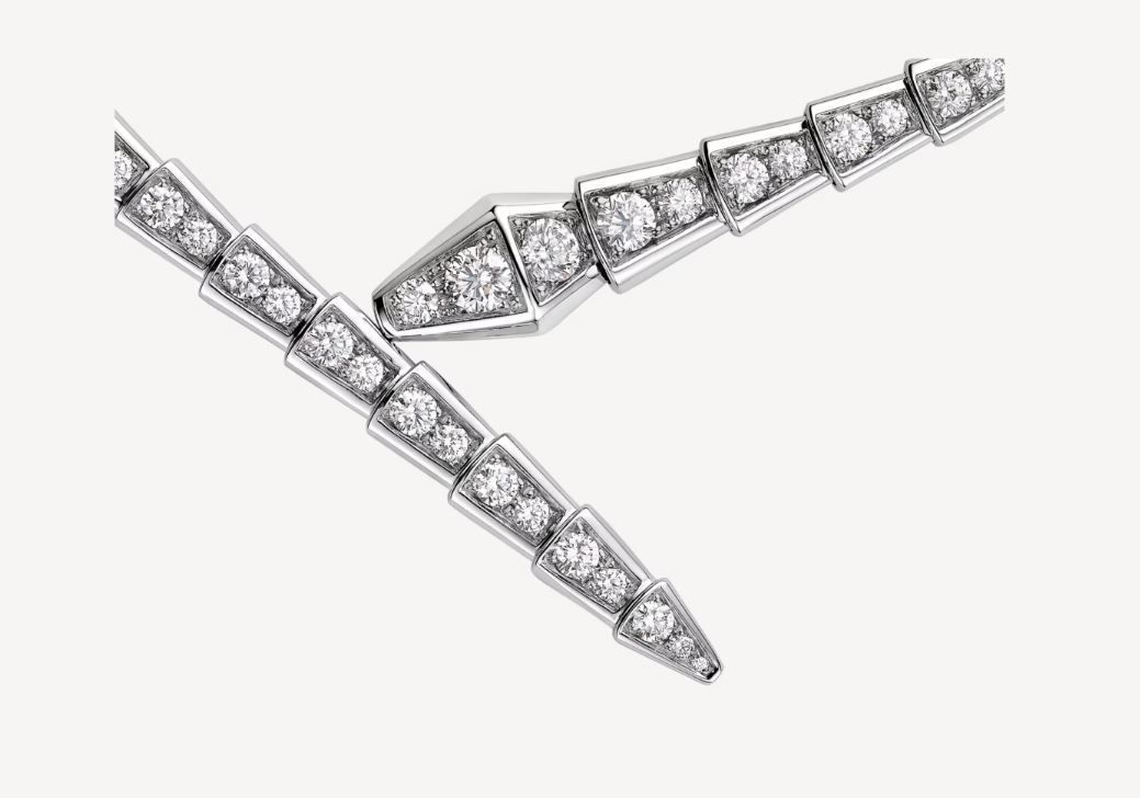 Serpenti Viper necklace set with pave diamonds 3D print model_1