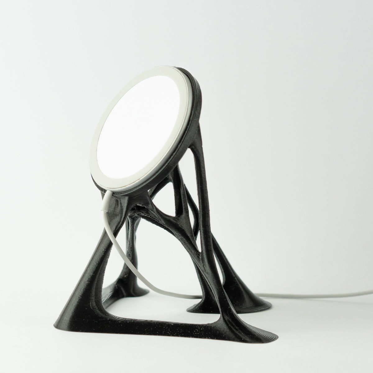 Topology Optimized Magsafe Stand 3D print model_1
