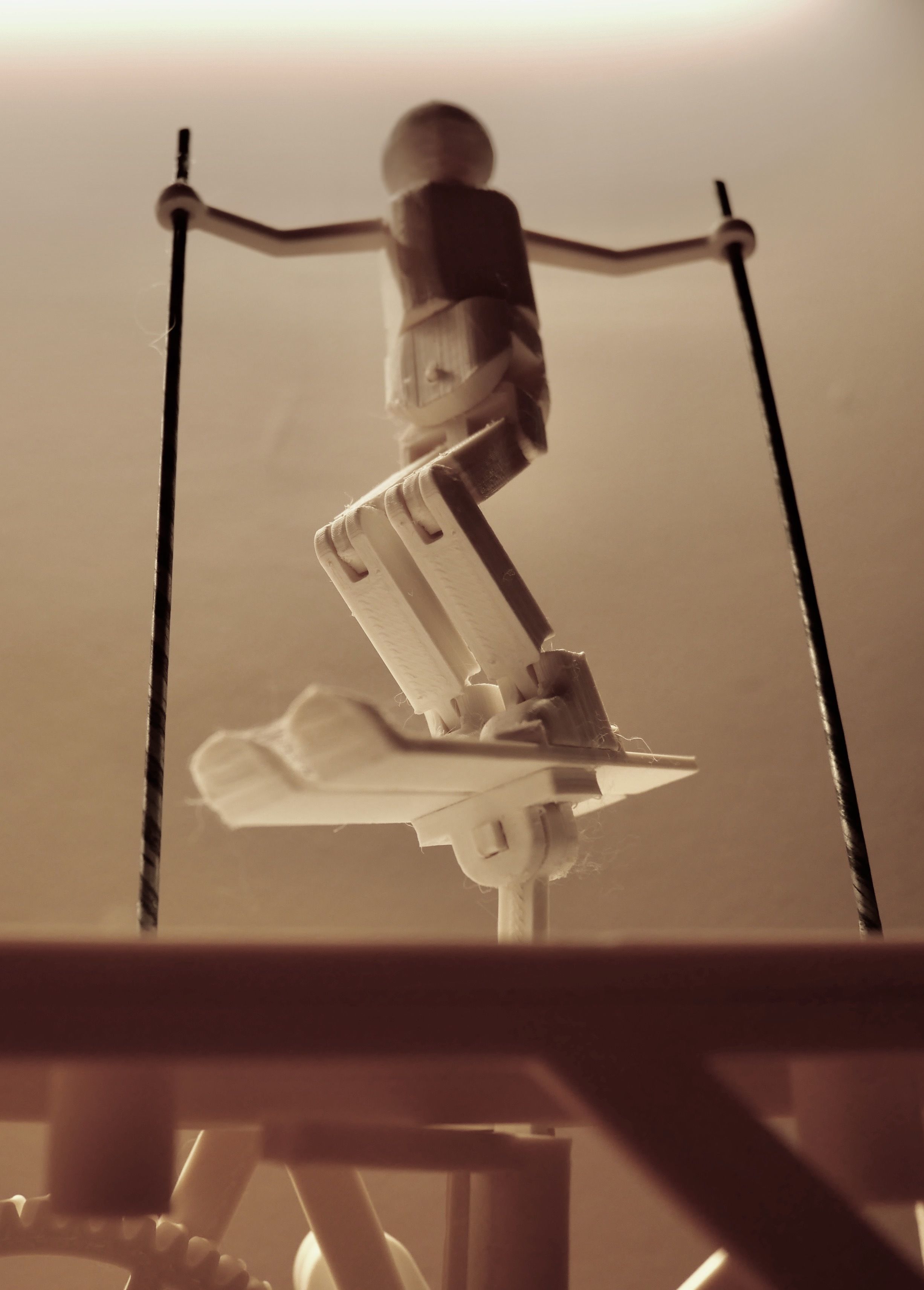 Santa Claus who skis or Automaton that skis 3D print model_7