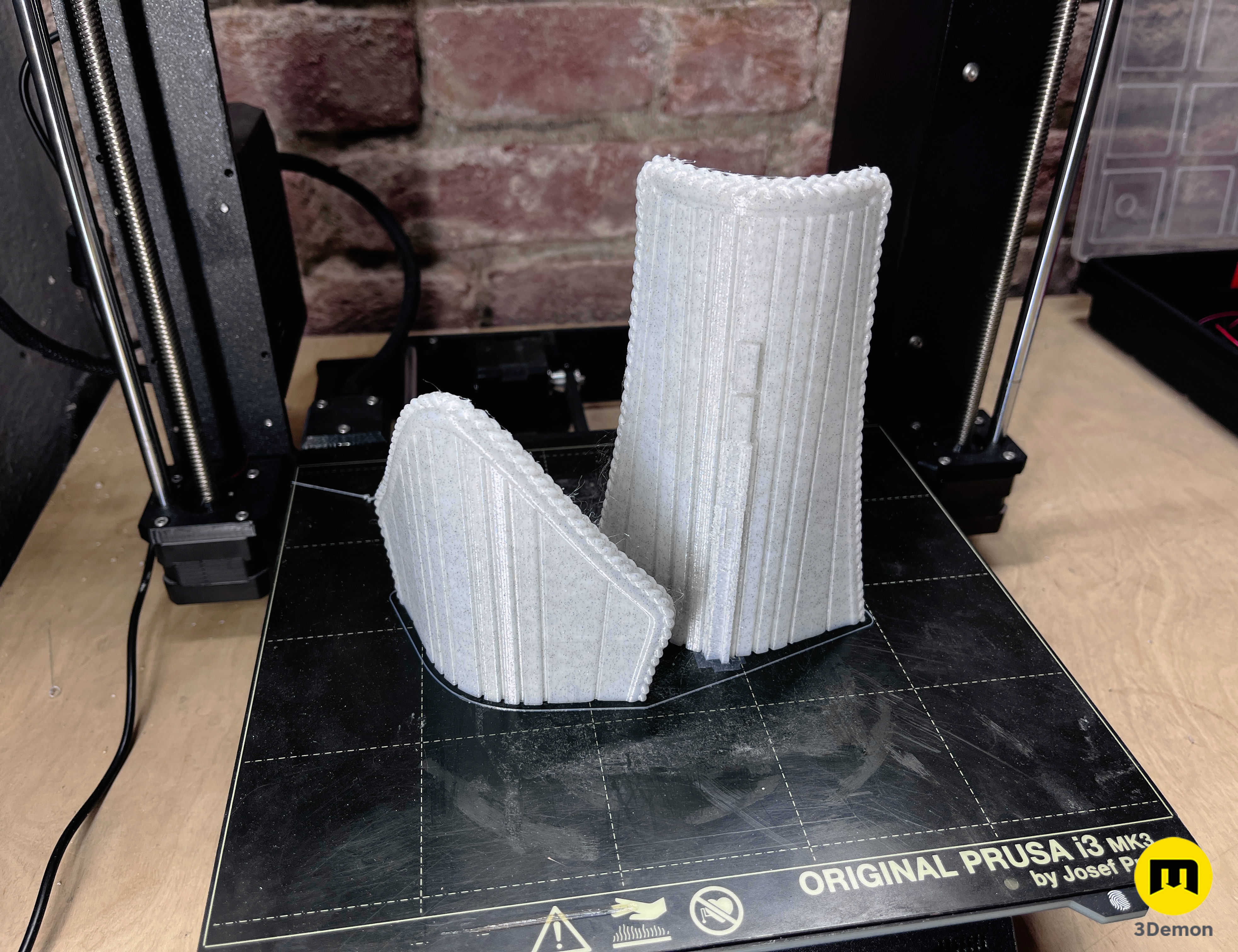 Ahsoka Tano White Robe Cosplay Armor 3D print model_8