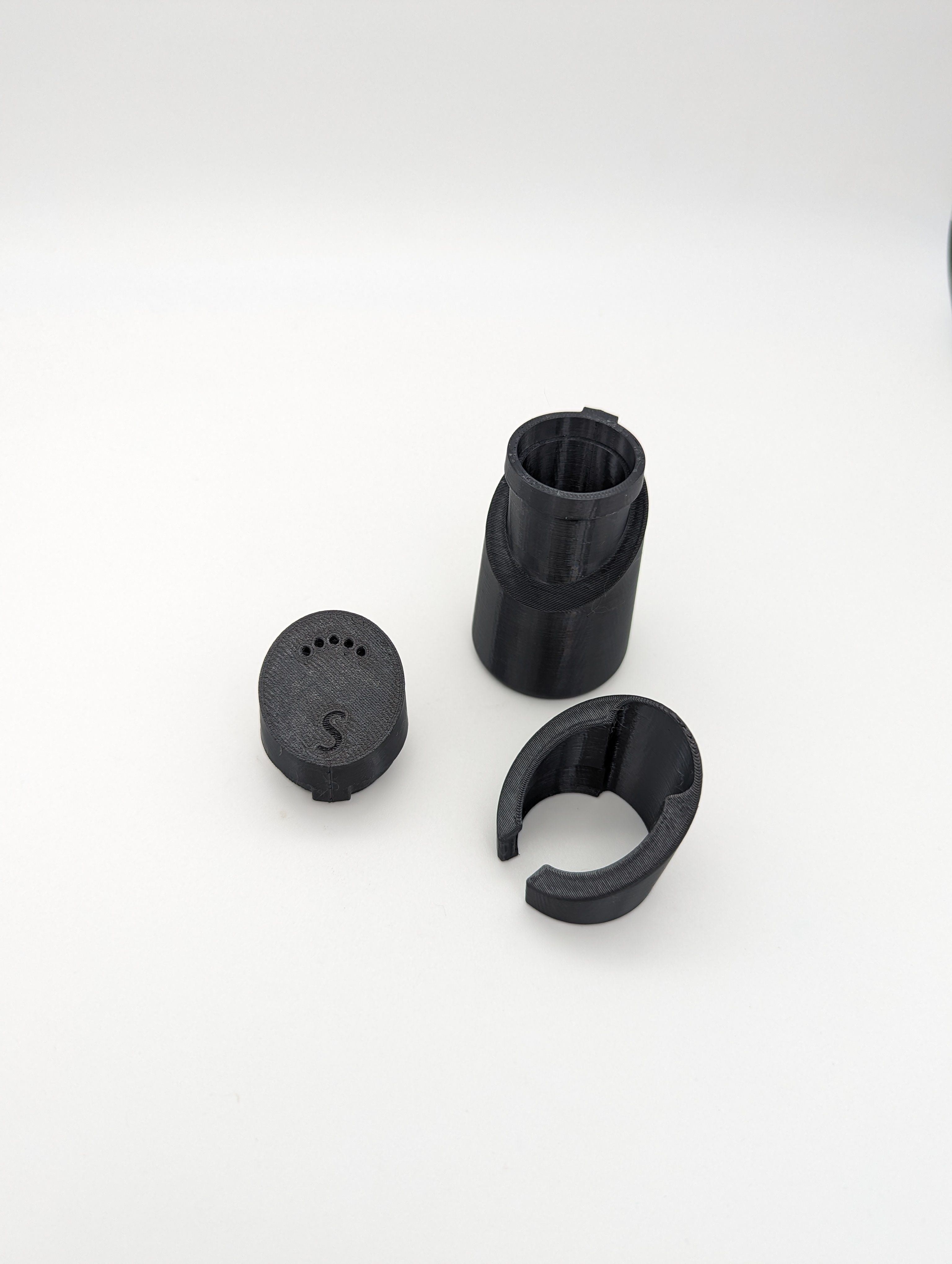 Modern Design Salt and Pepper Shaker 3D print model_21