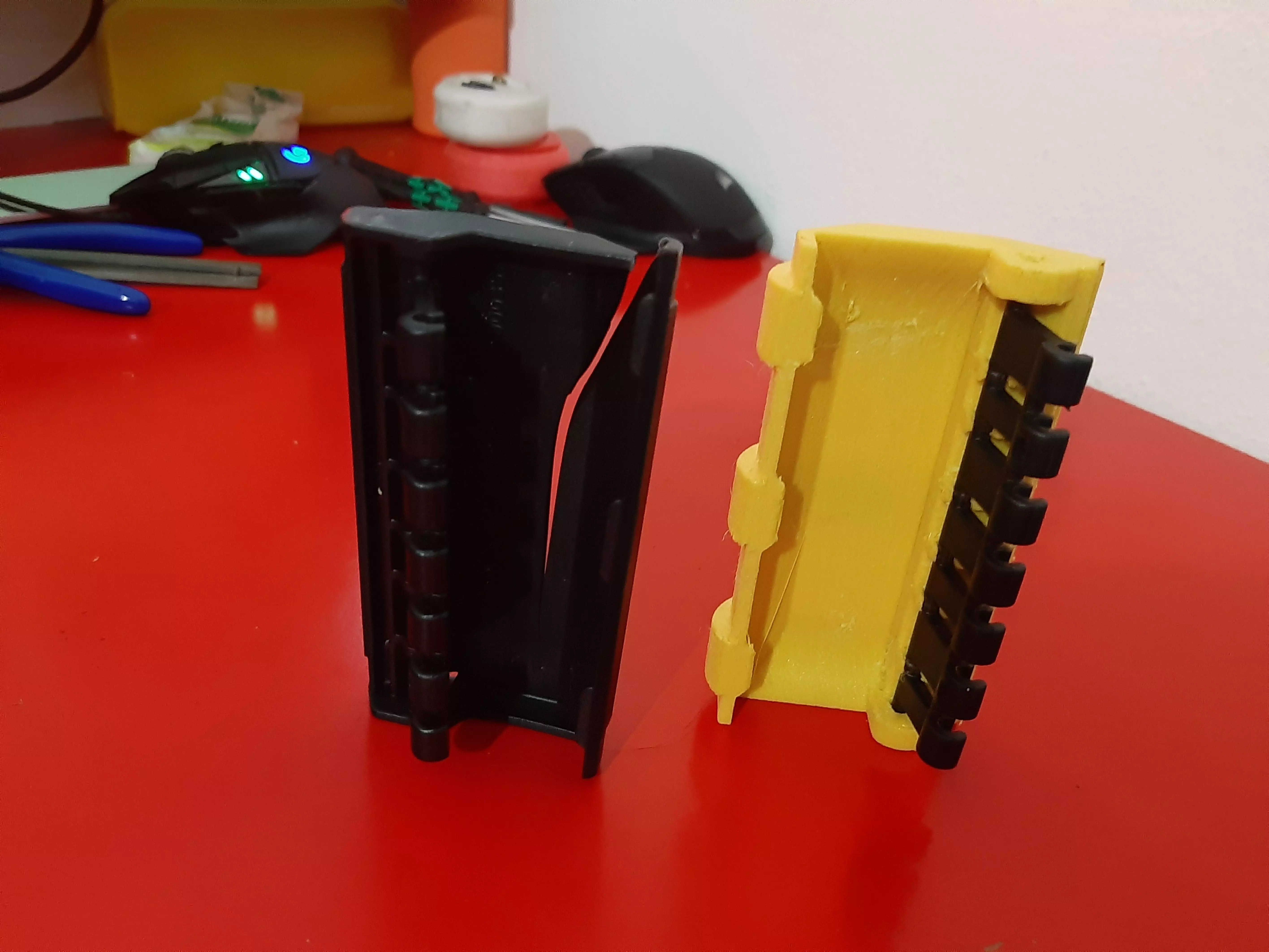 Spare part latch for Trolley Stanley STST1-80151 3D print model
