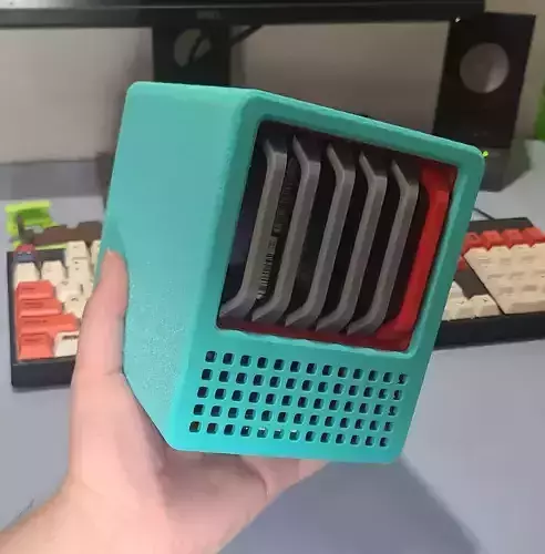 DIY Mini NAS Chassis