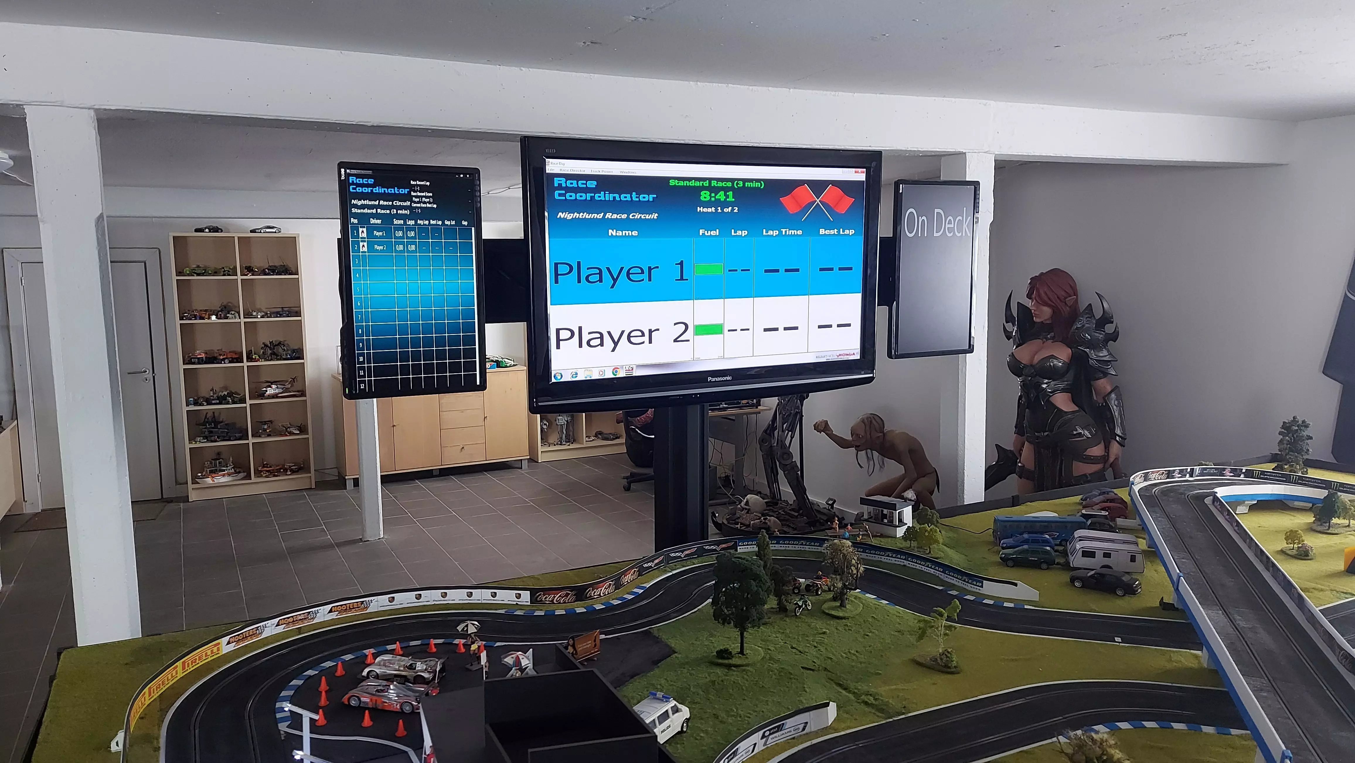 Floor Stand - 3 Screen Version Free 3D print model_0